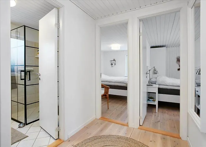 40544-juelsminde-pot-strandby-379 *